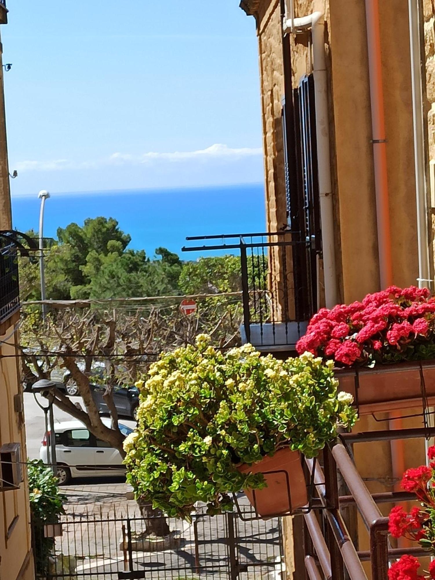 B&B Le 4 Stagioni Sul Viale, Belvedere Di Agrigento Zewnętrze zdjęcie